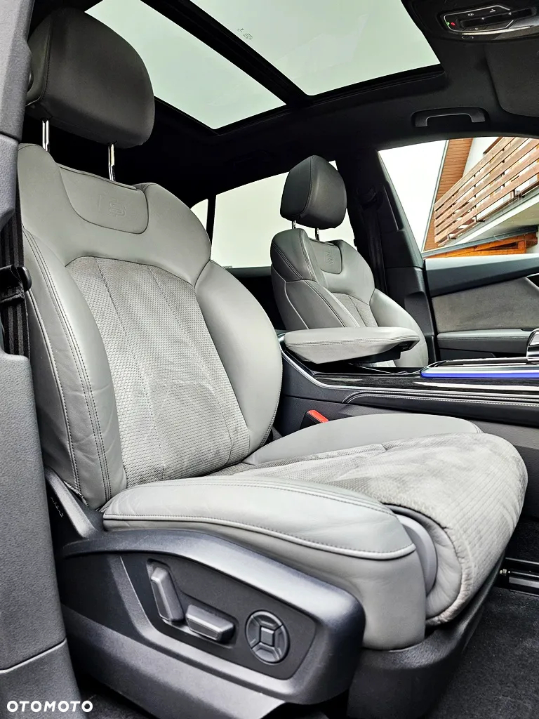 Audi Q8 - 15