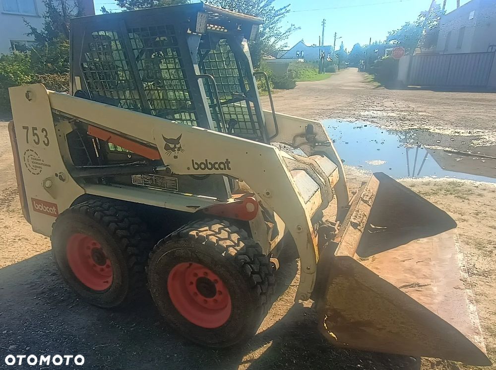 Bobcat 753 - 1