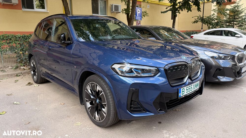BMW iX3 Standard - 1