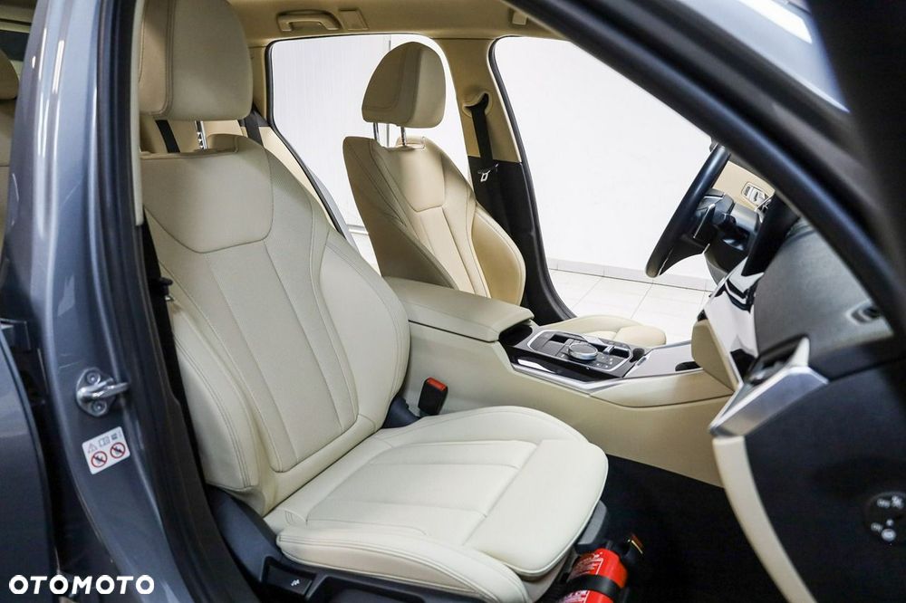 BMW Seria 3 - 21