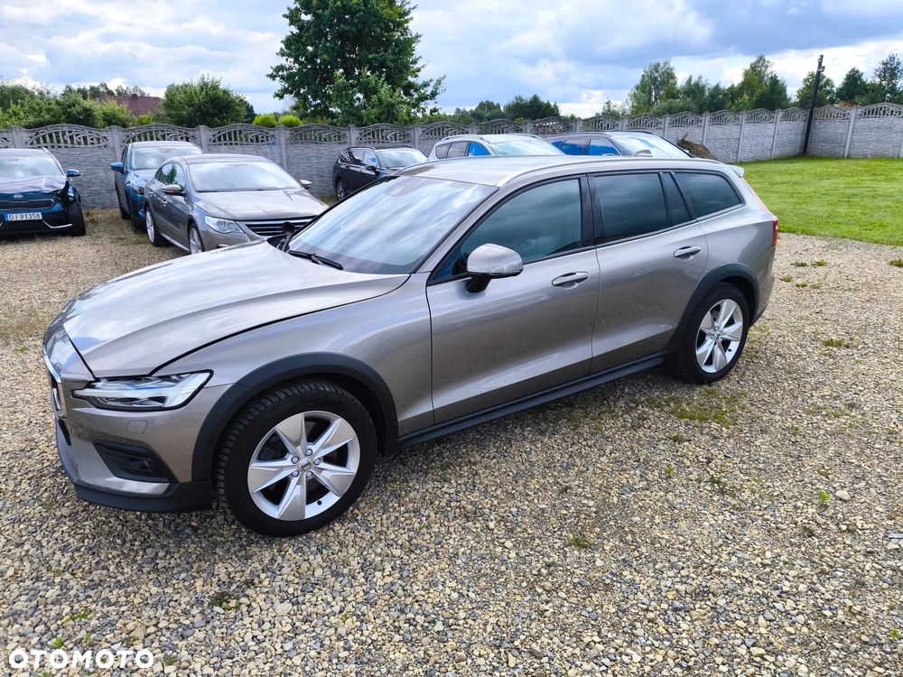 Volvo V60 Cross Country T5 AWD Geartronic - 5