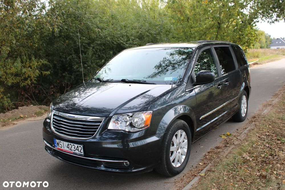 Chrysler Town & Country 3.6 Touring - 4