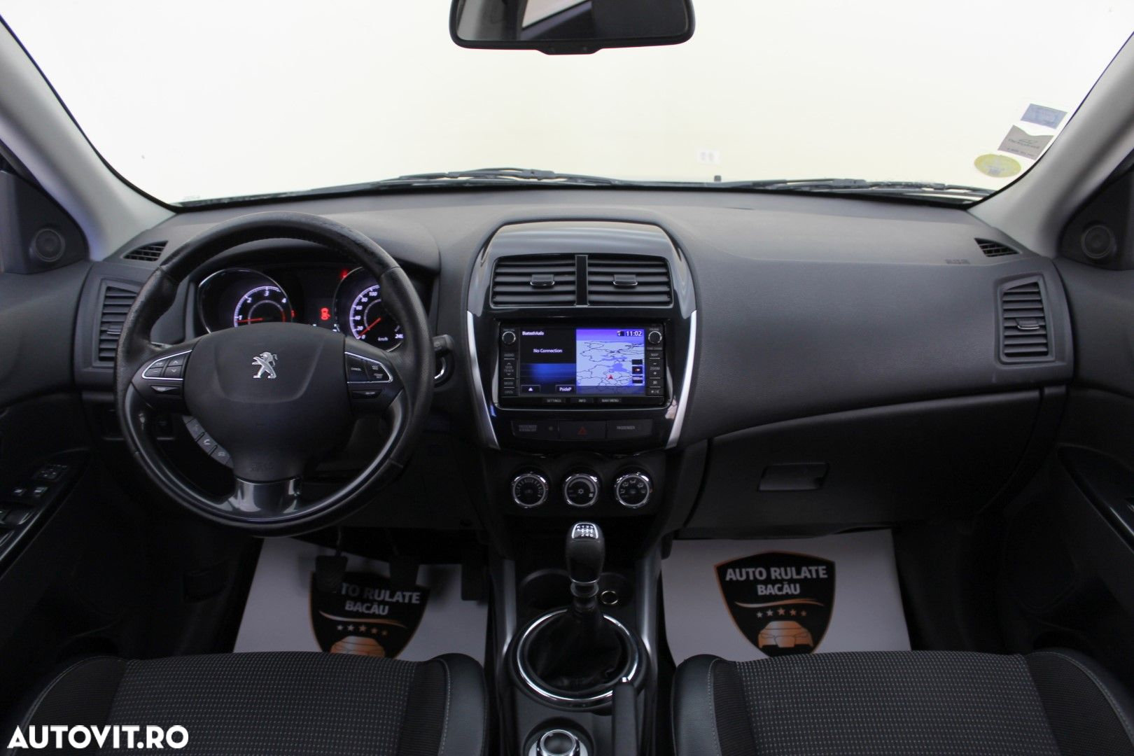 Peugeot 4008 - 8