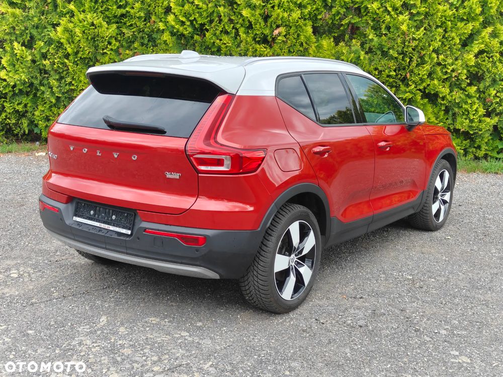 Volvo XC 40 T4 AWD Geartronic Momentum Pro - 10
