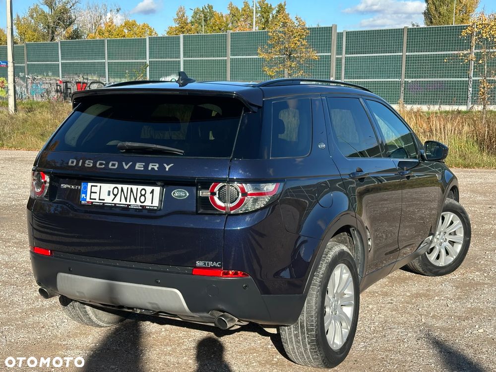 Land Rover Discovery Sport 2016 photo 2