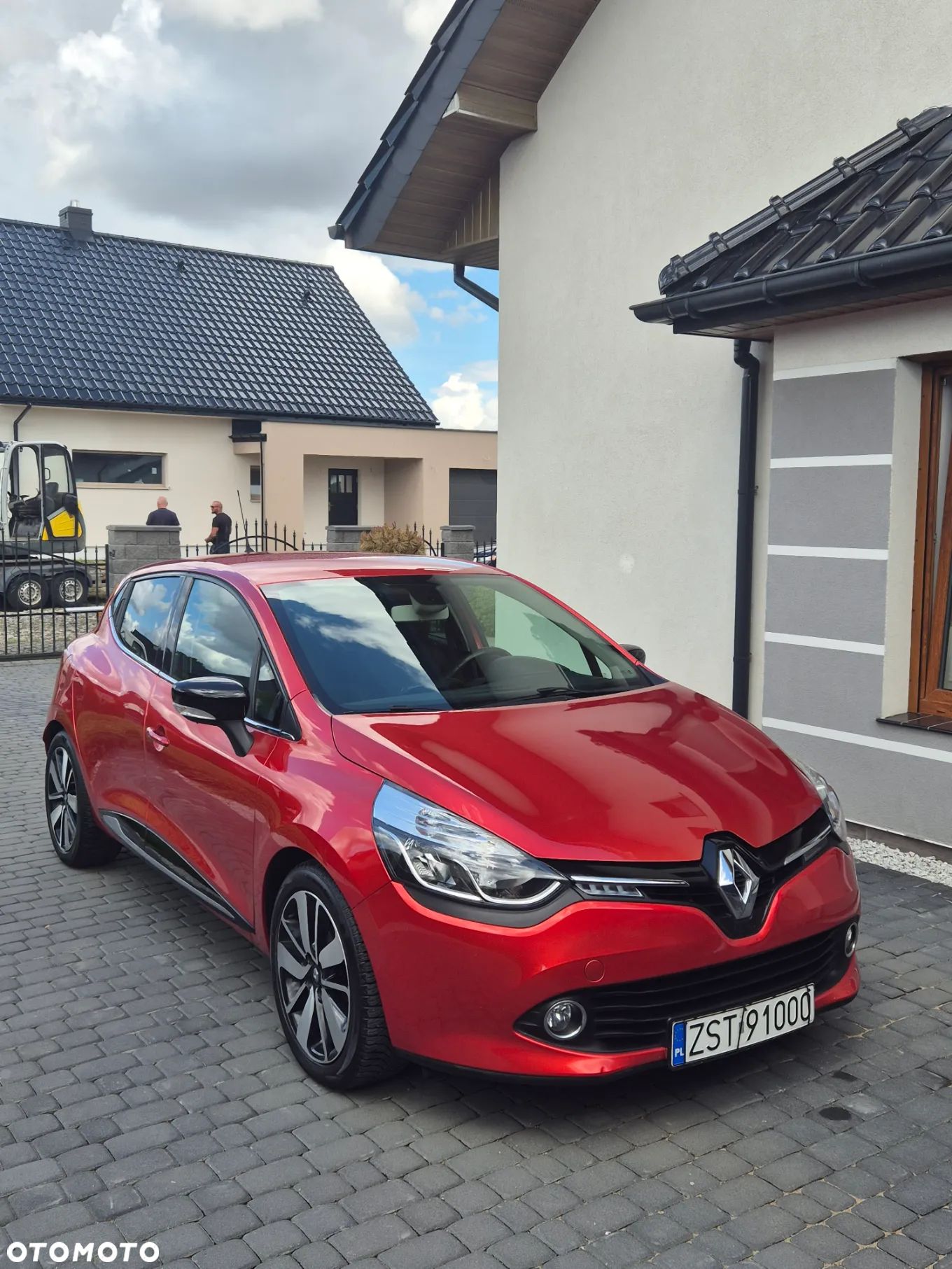 Renault Clio TCe 120 EDC Luxe - 1