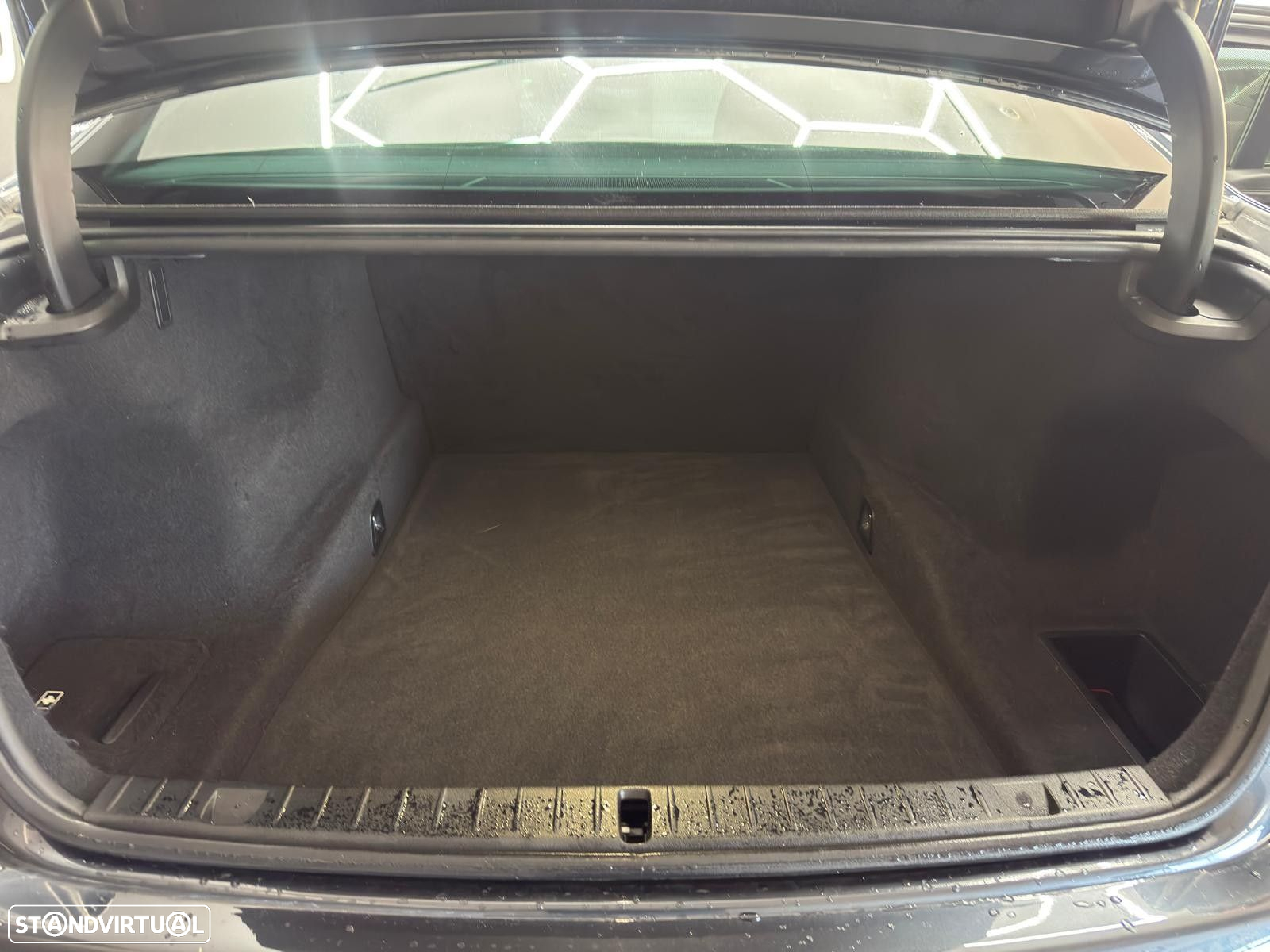 BMW 740 d xDrive Pack M - 11
