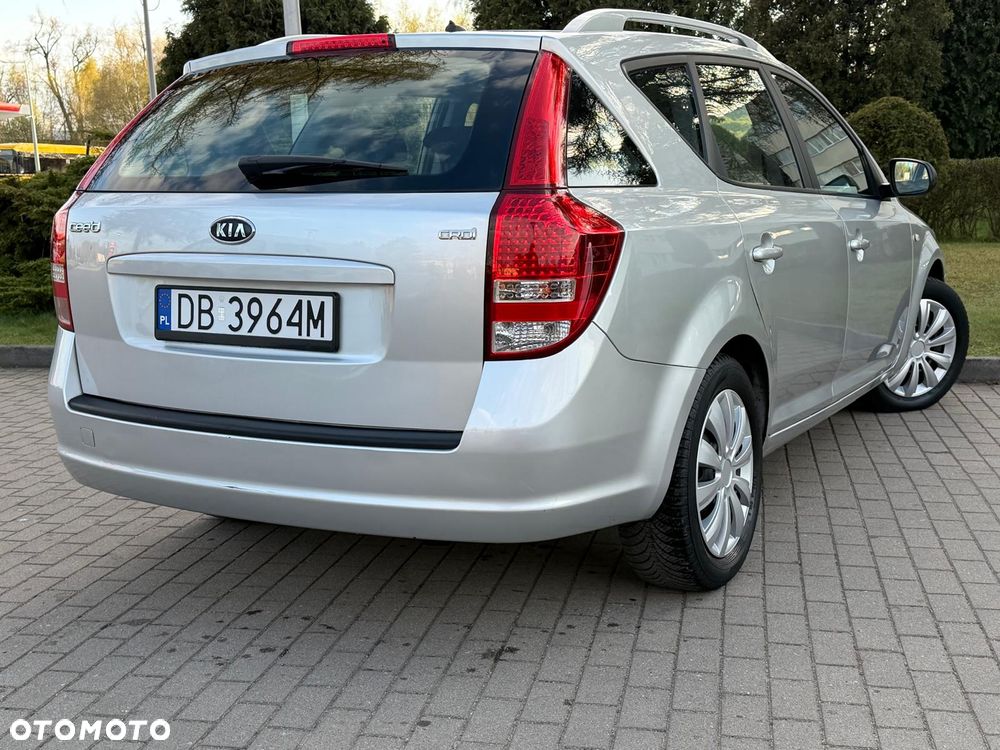Kia Ceed 1.6 CRDi 90 Vision - 18