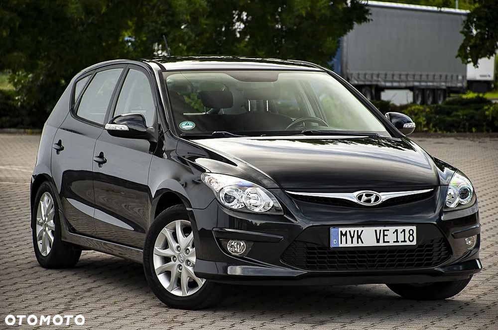 Hyundai i30 1.6 blue Style - 1
