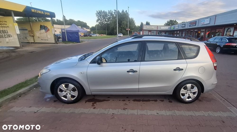 Hyundai i30 1.6 Classic + - 1