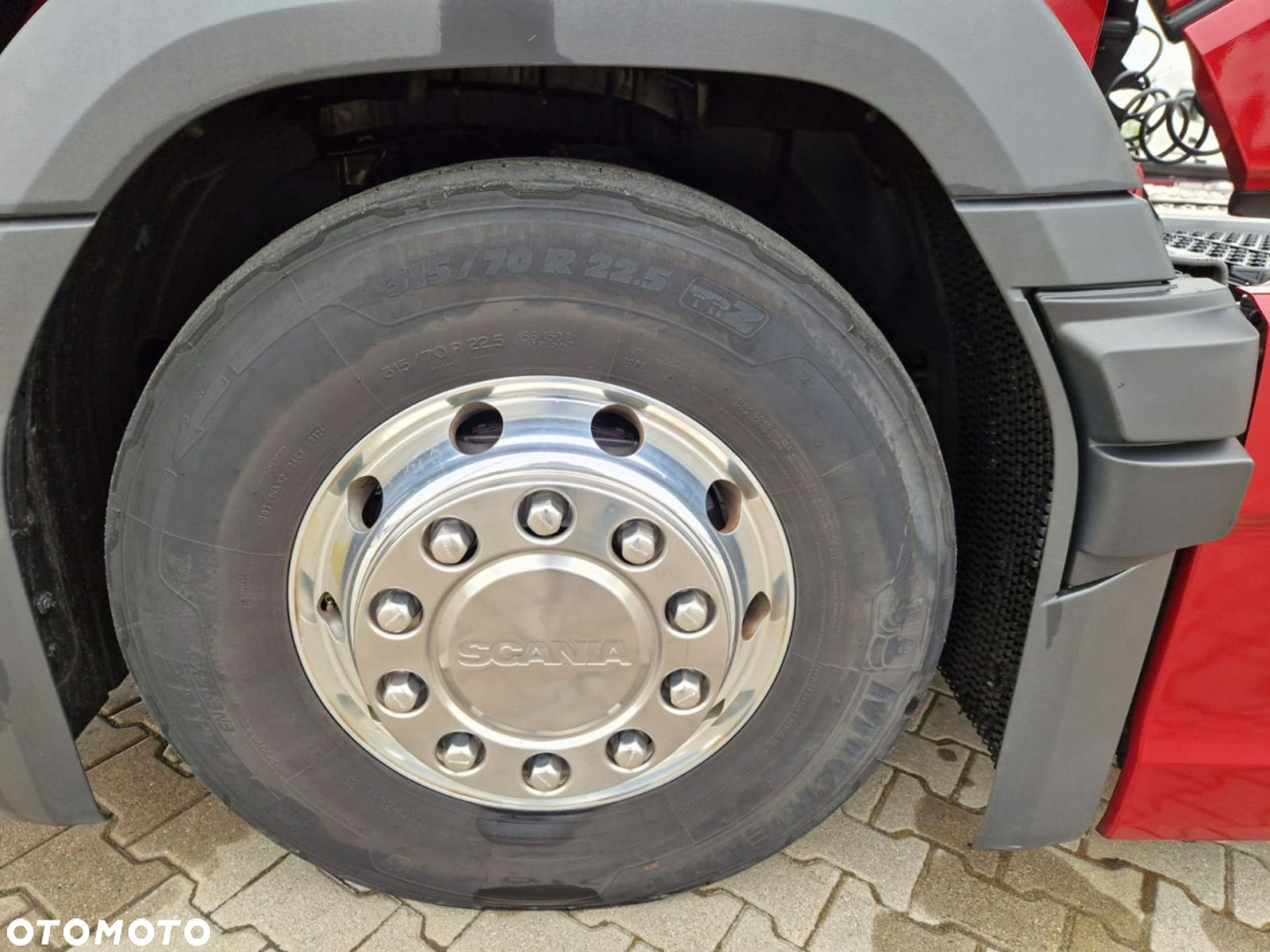 Scania Bogata Wersja, Alu, Metalik, 4 Poduszki / Dealer S - 24