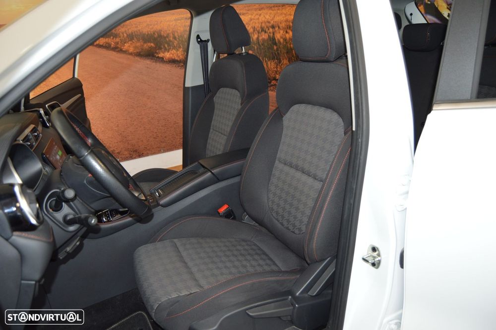 MG ZS Standard Comfort - 22