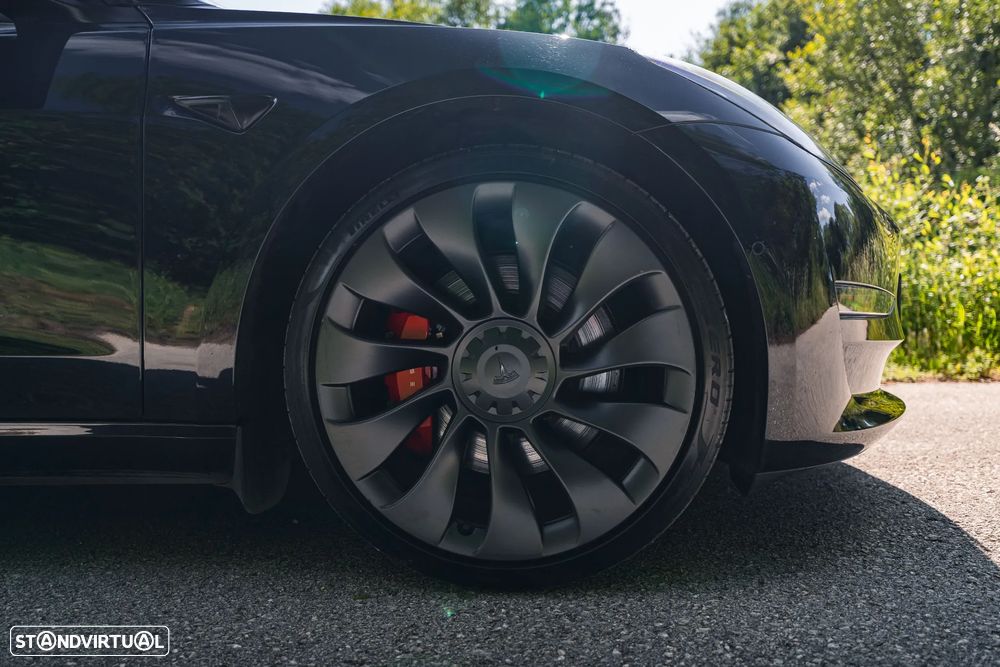 Tesla Model 3 Performance Dual Motor AWD - 26
