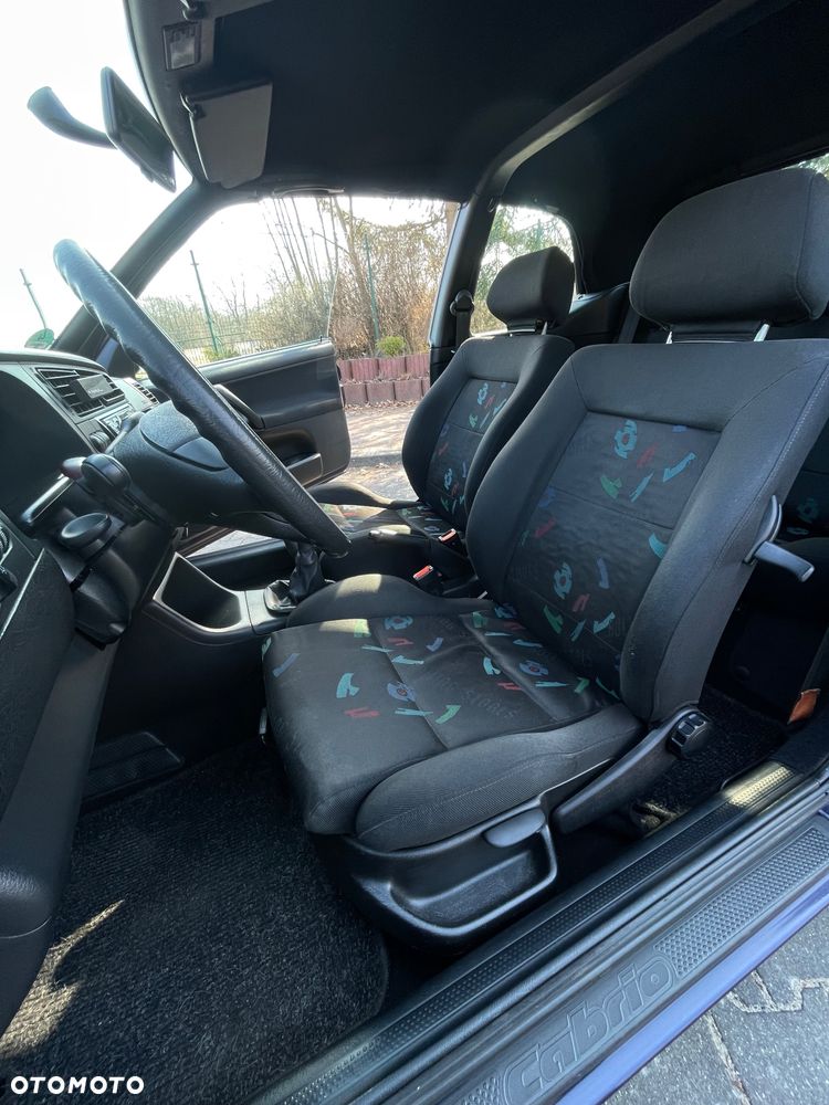 Volkswagen Golf 1.8 GL - 19