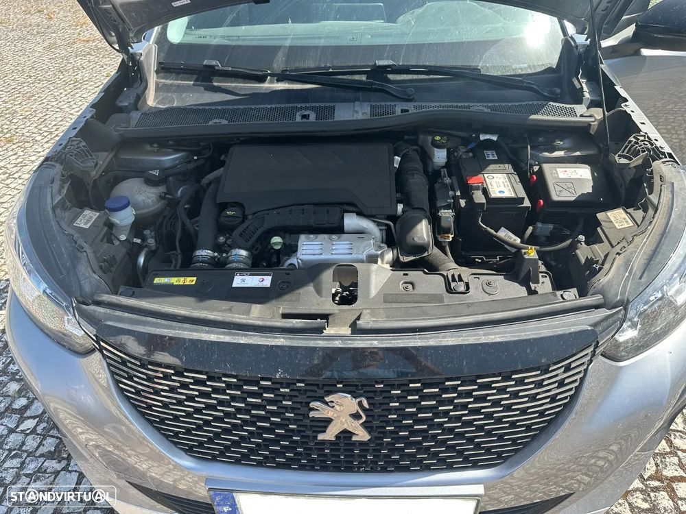 Peugeot 2008 - 9