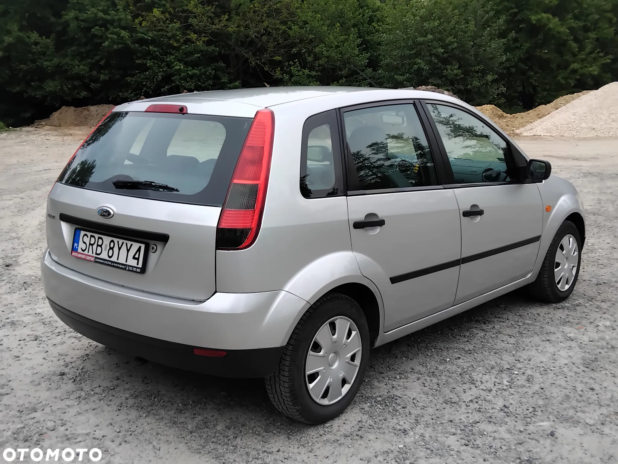 Ford Fiesta 1.4 Ambiente - 19