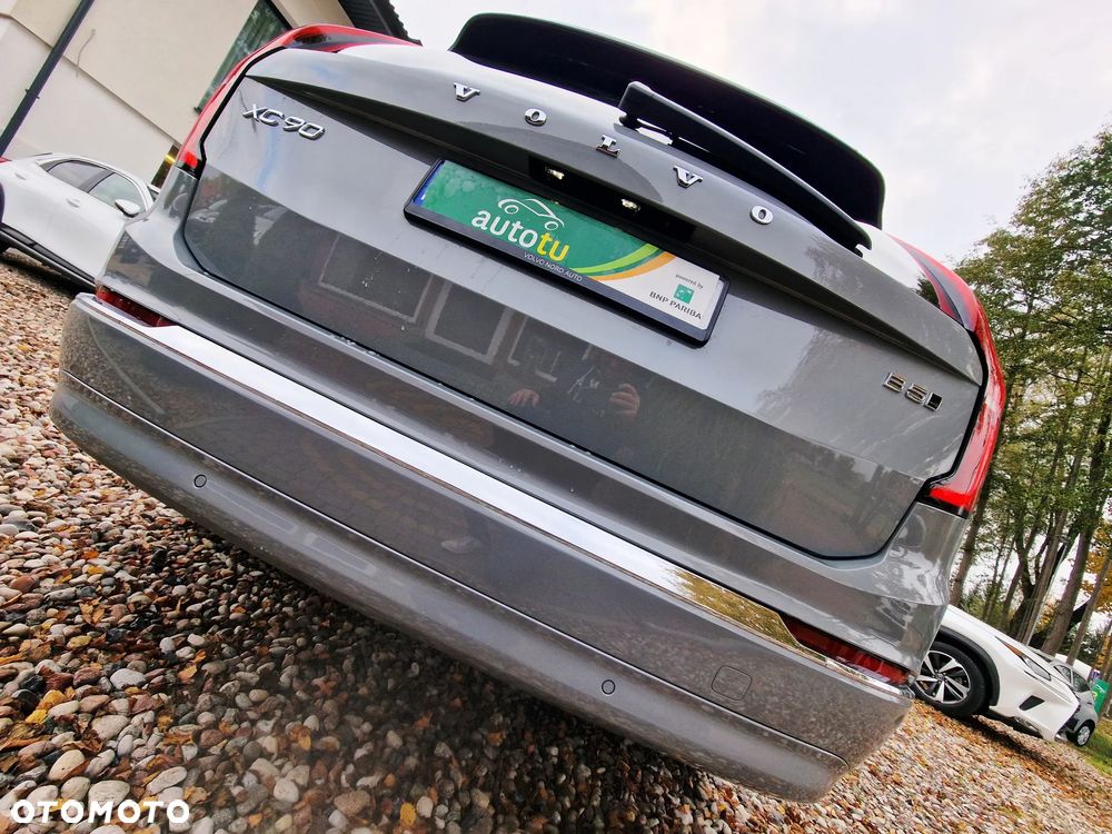 Volvo XC 90 - 25