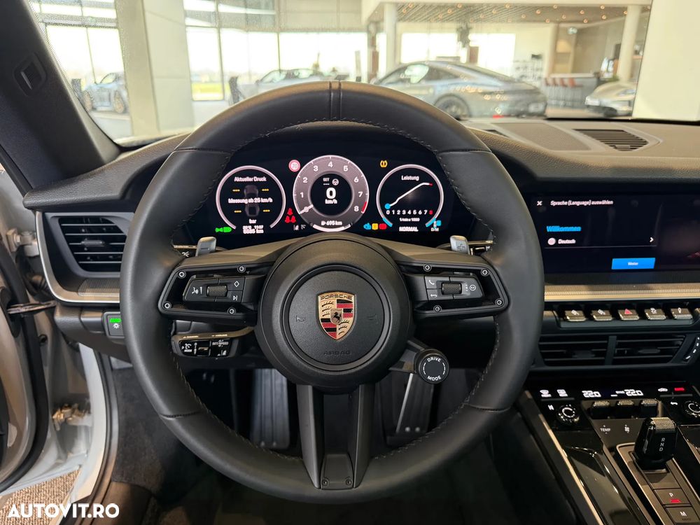 Porsche 911 Carrera PDK - 12
