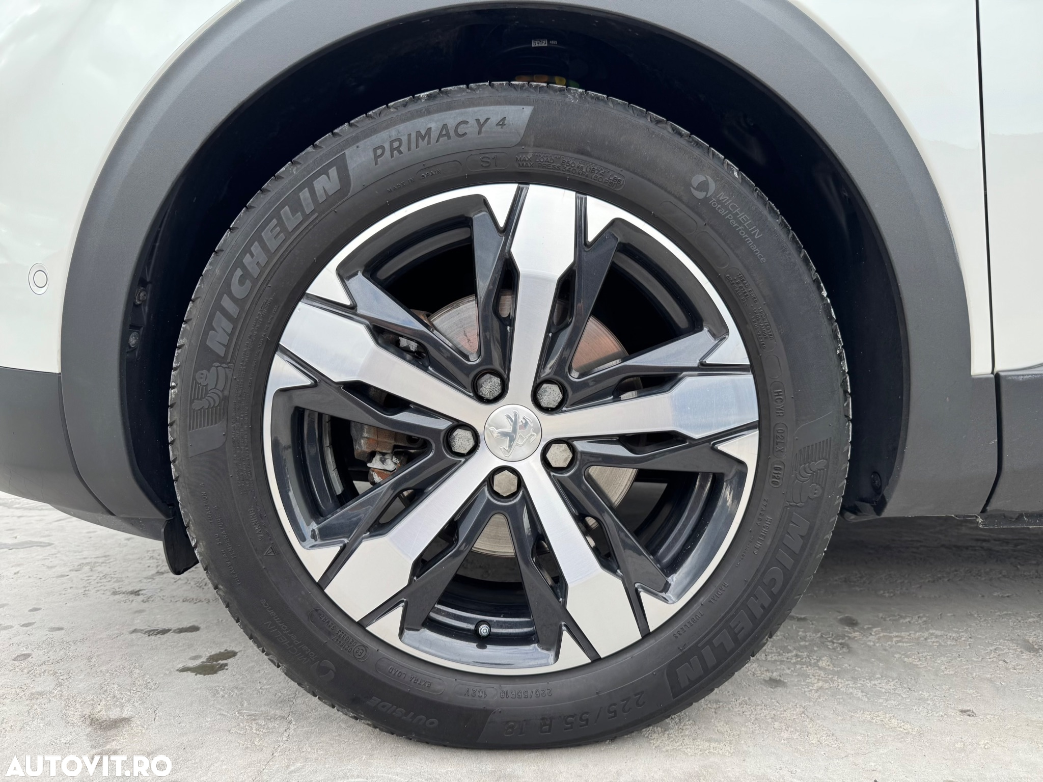 Peugeot 3008 BlueHDi 130 Stop & Start EAT8 Roadtrip - 38