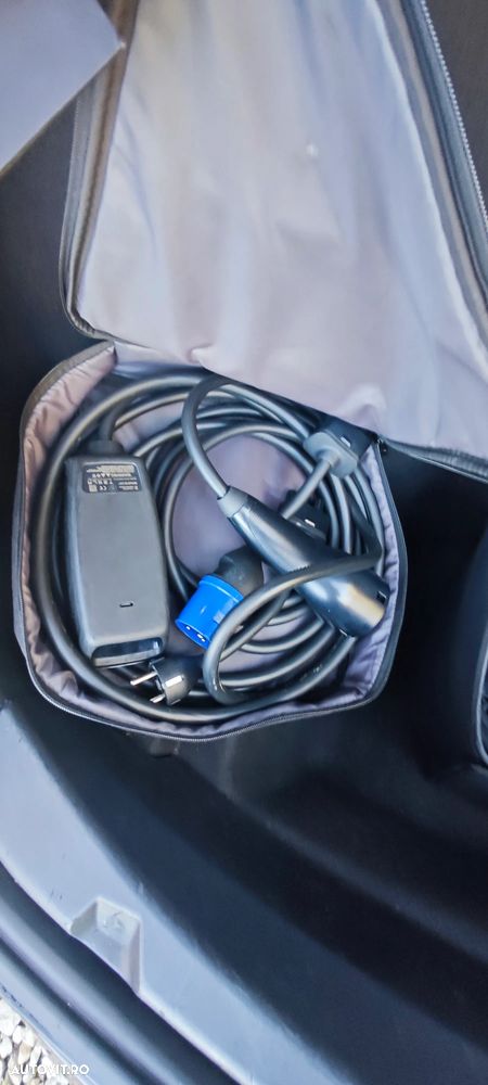 Tesla Model 3 Standard Reichweite Plus Hinterradantrieb - 14