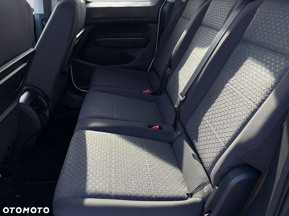 Ford Tourneo Connect 2.0 EcoBlue Titanium - 24