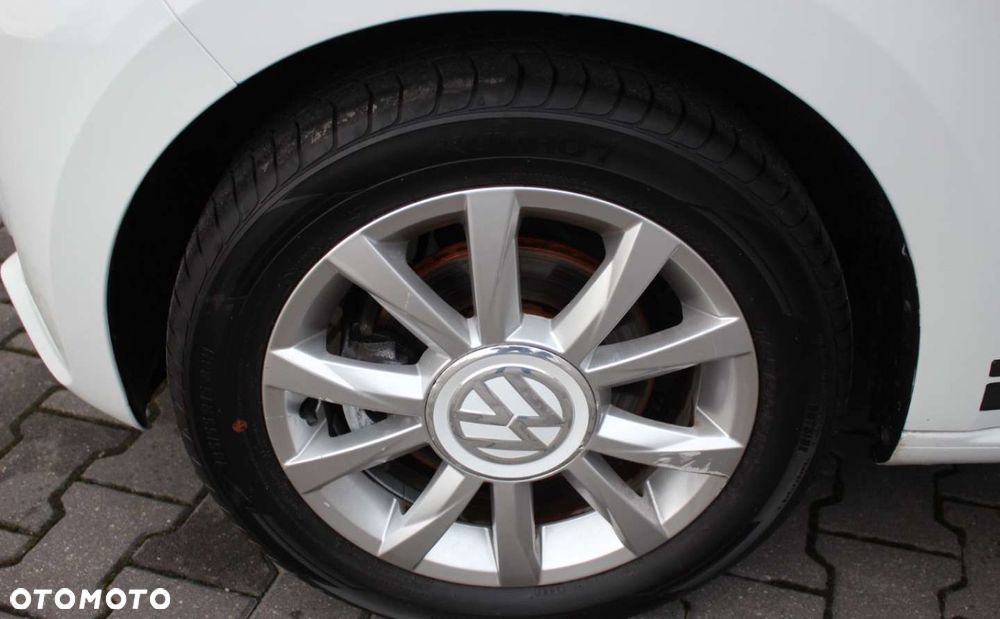 Volkswagen up! - 9