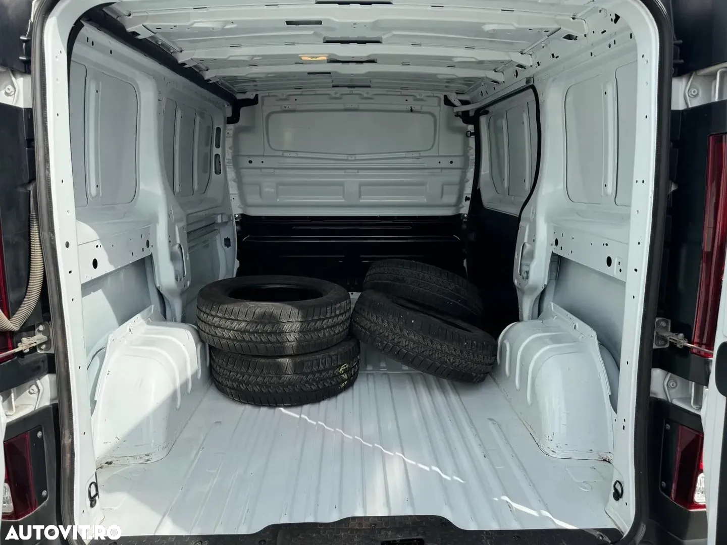 Renault Trafic L1H1 - 11
