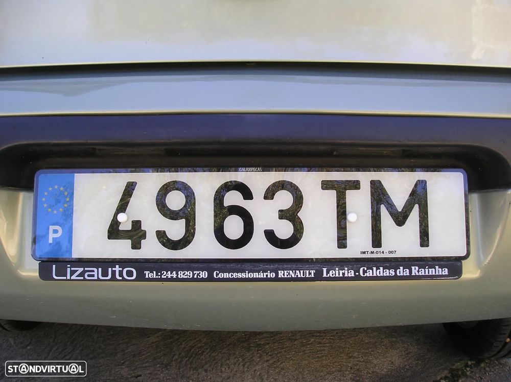 Renault Mégane 1.4 16V Privilège - 8