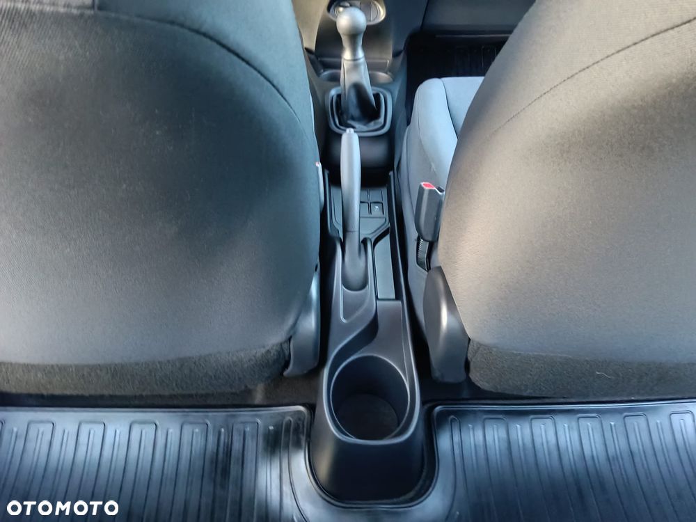 Toyota Yaris 1.0 Active - 2