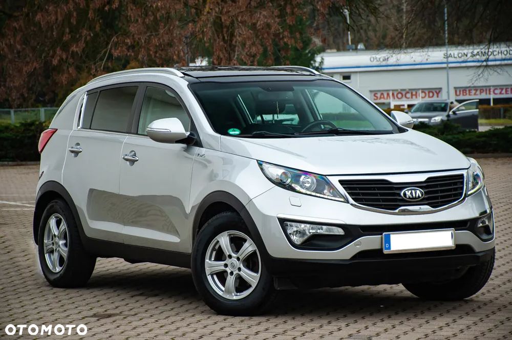 Kia Sportage 2.0 CRDI 4WD Automatik Dream-Team Edition - 2