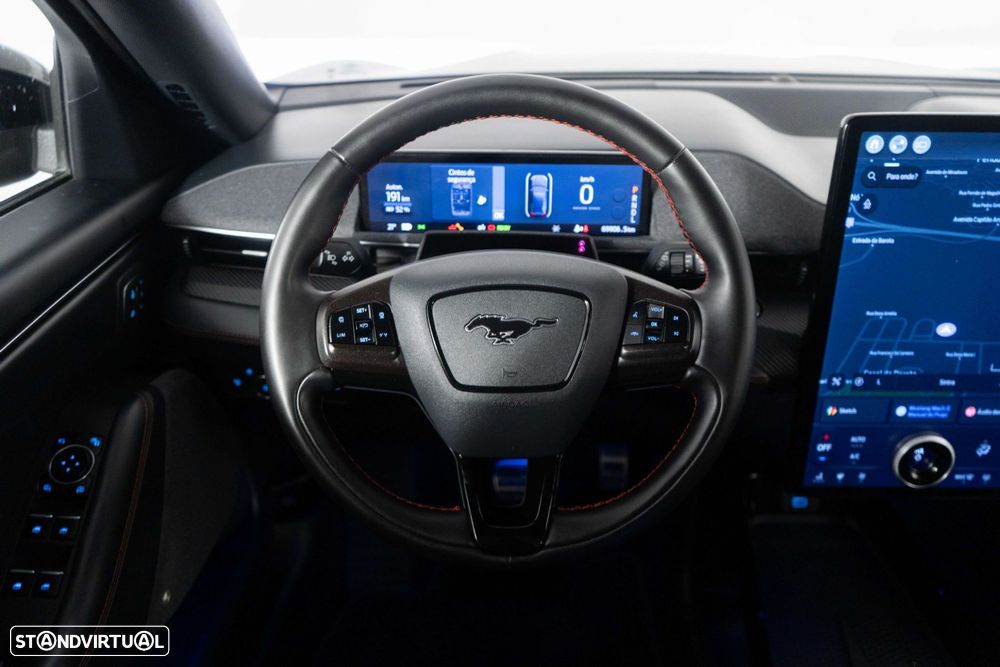 Ford Mustang Mach-E Standard AWD - 19