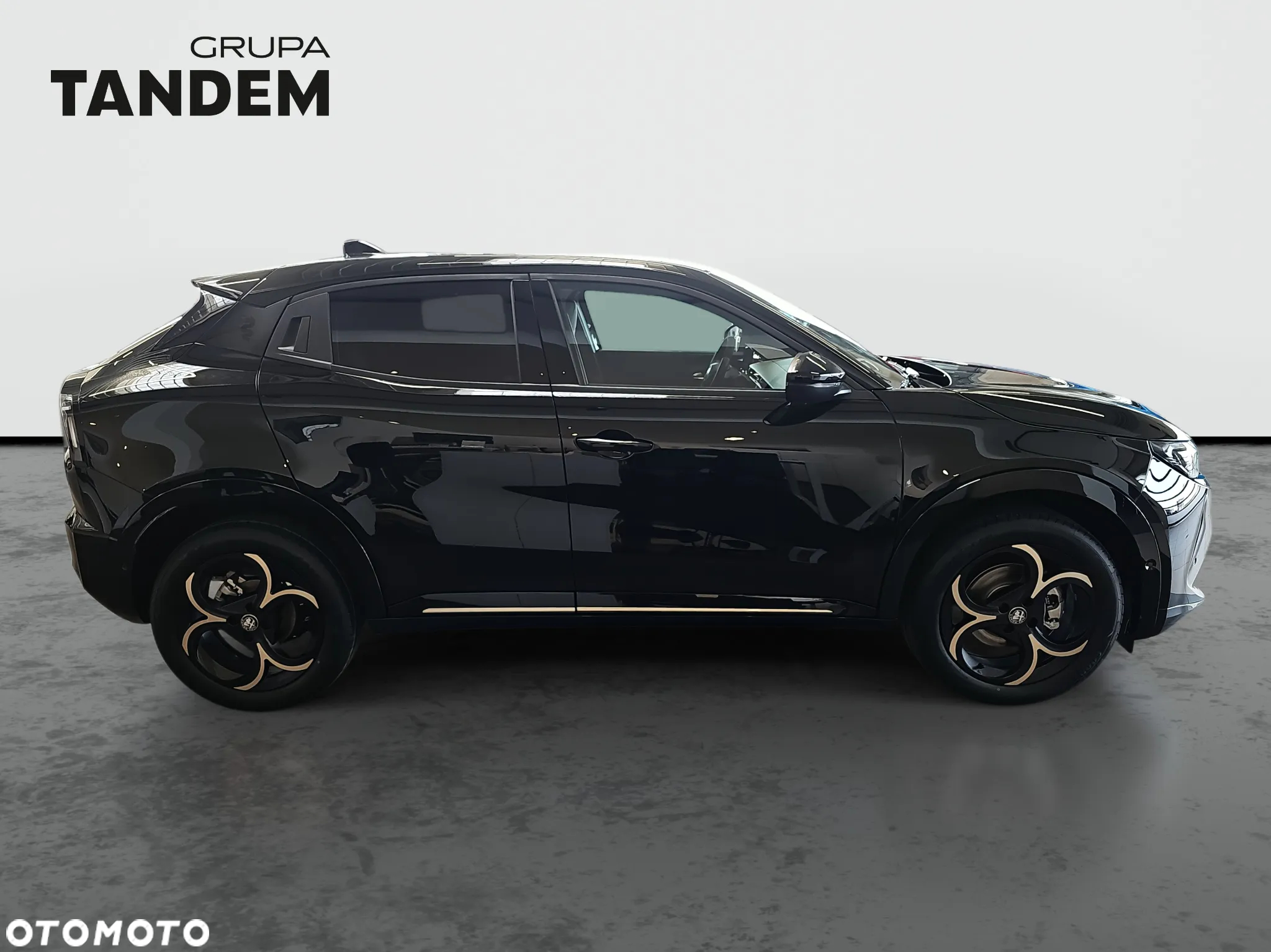 Alfa Romeo Junior 1.2 mHEV Ibrida Intensa eDCT - 4