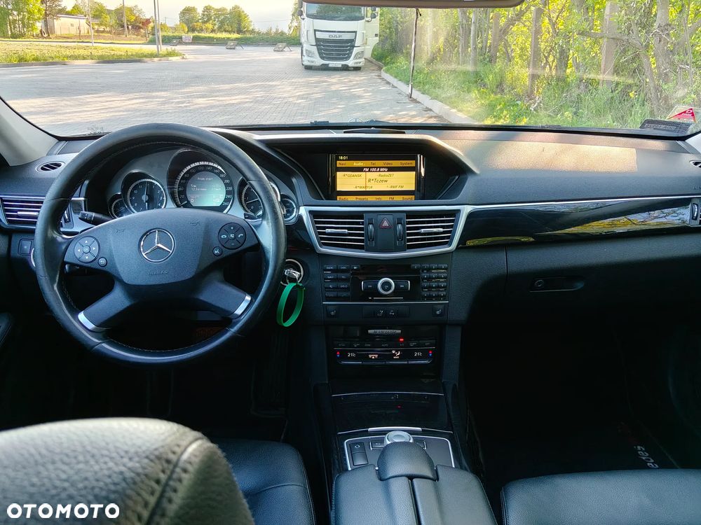 Mercedes-Benz Klasa E 350 CDI BlueEff Avantgarde - 10