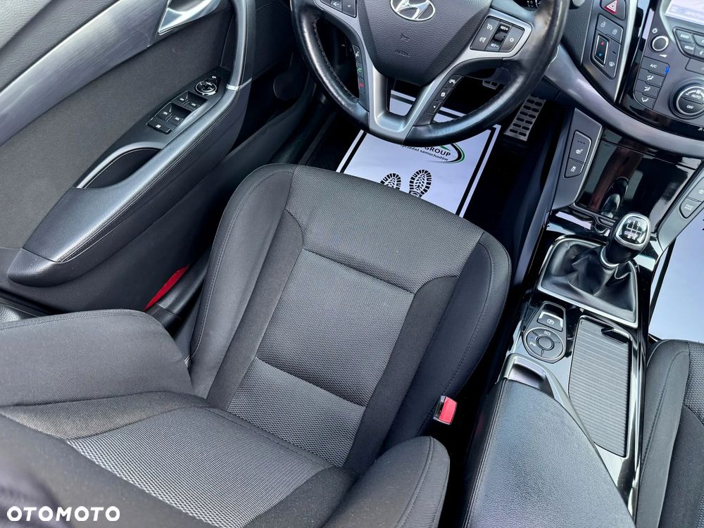 Hyundai i40 - 15