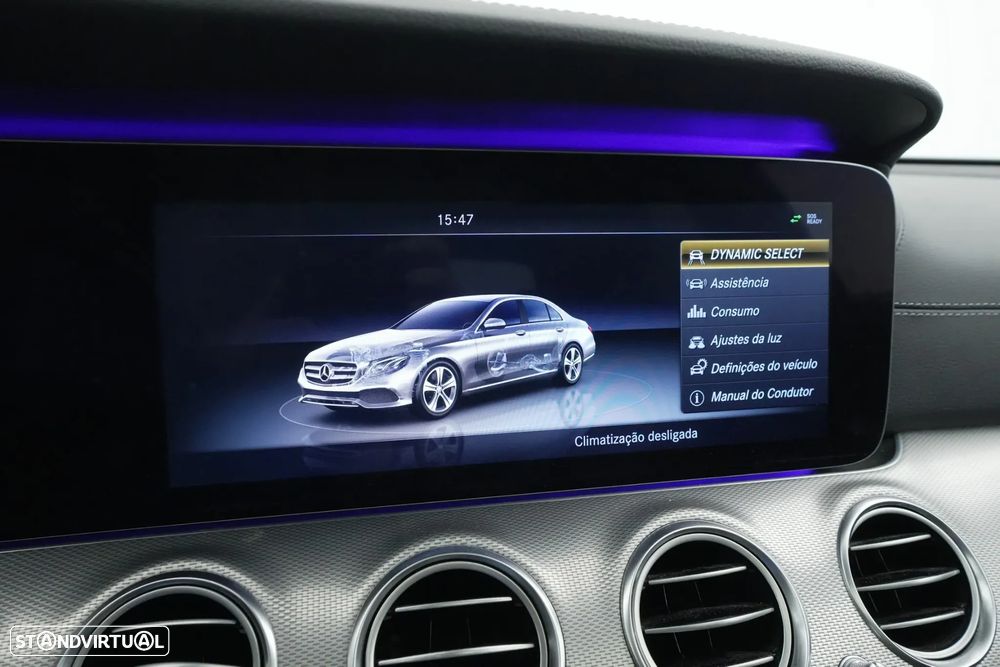 Mercedes-Benz E 220 d AMG - 18
