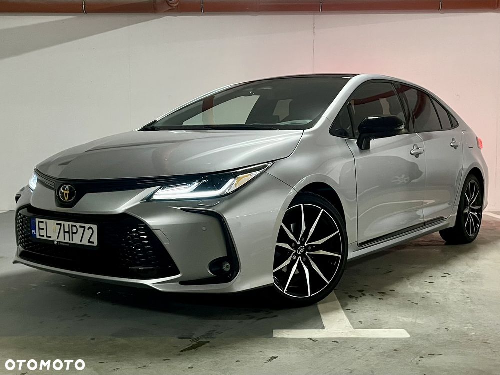 Toyota Corolla 1.8 Hybrid GR Sport Dynamic - 2