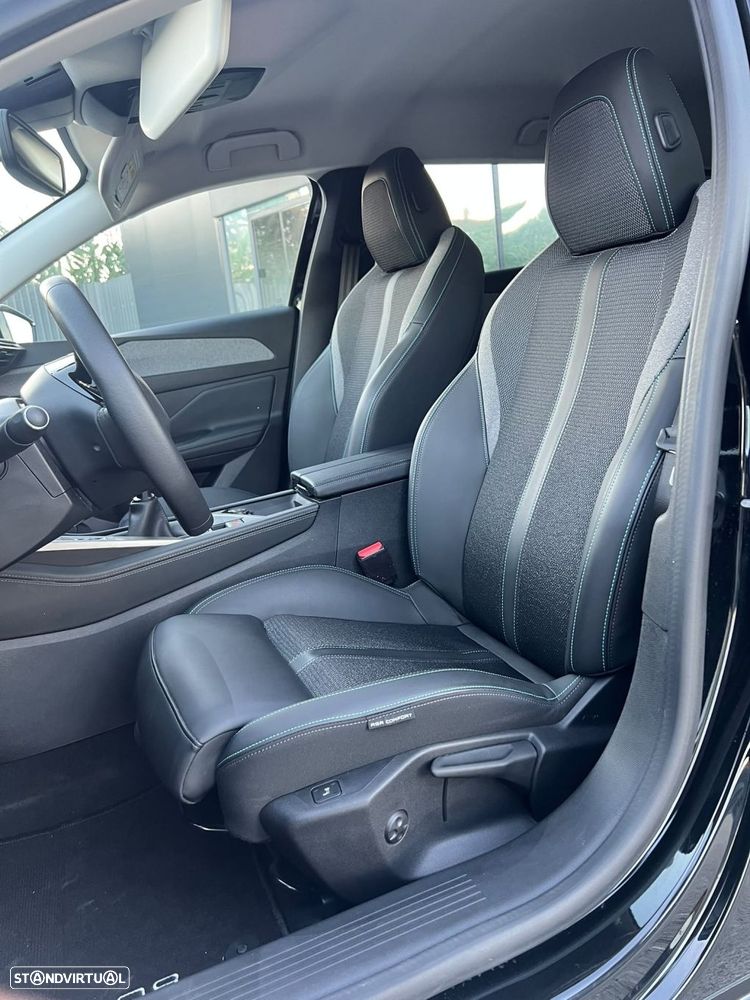 Peugeot 308 SW 1.2 PureTech Allure - 11