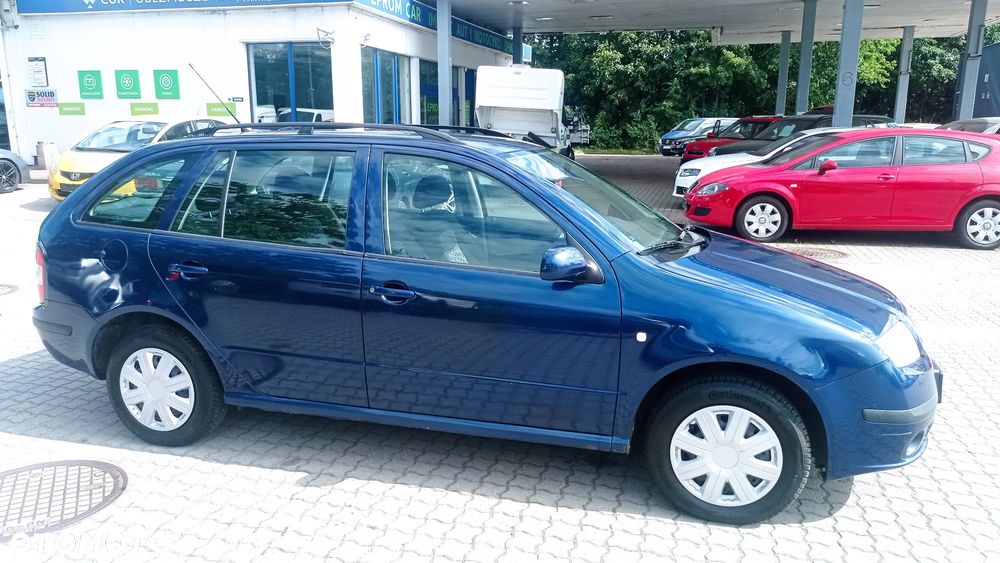Skoda Fabia 1.4 16V Combi Comfort - 25