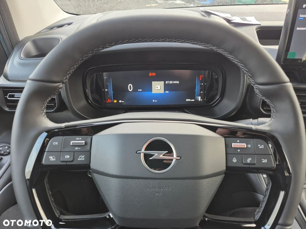 Opel Combo - 11