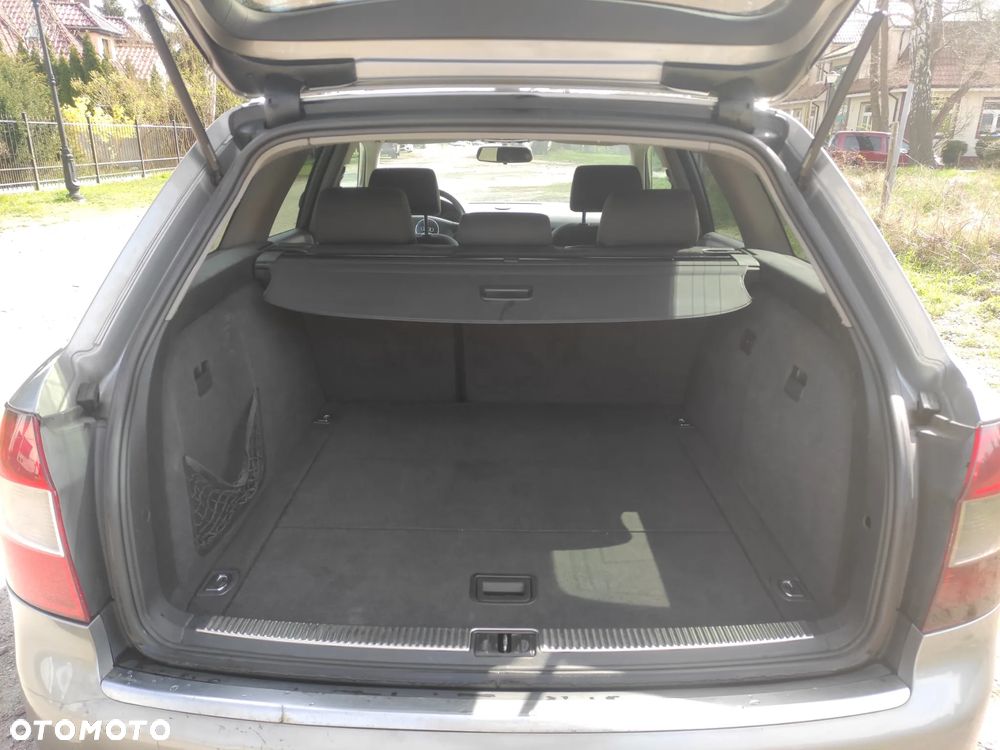 Audi A4 Avant - 29