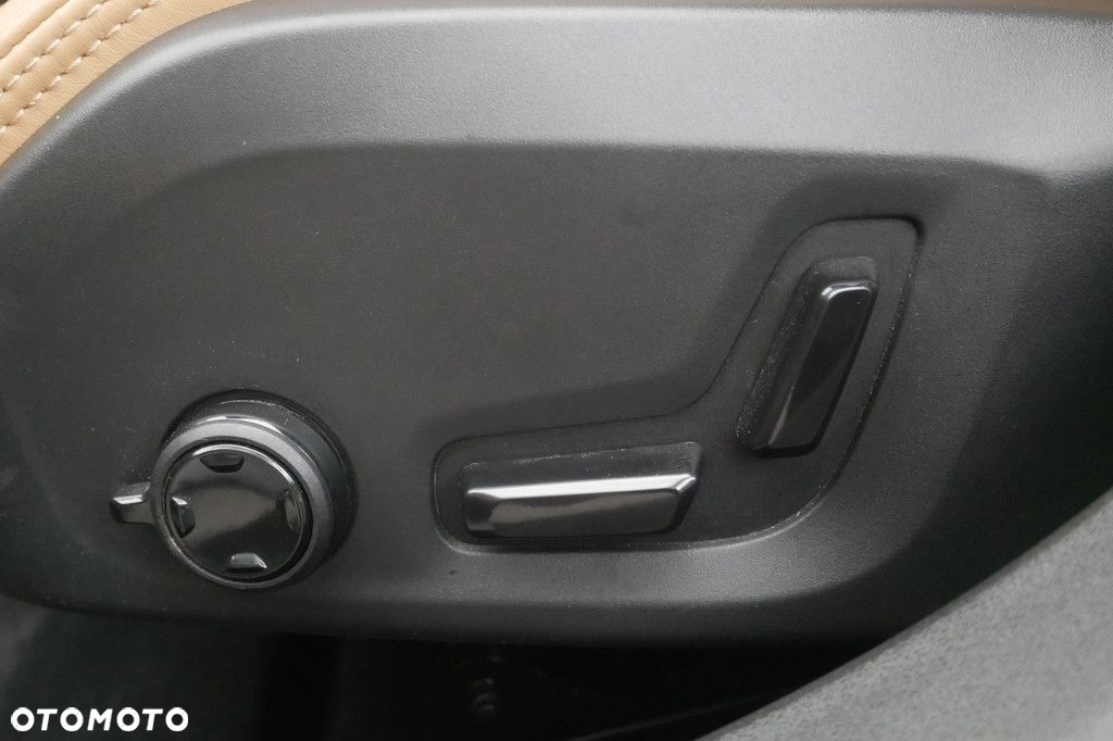 Volvo V90 - 28