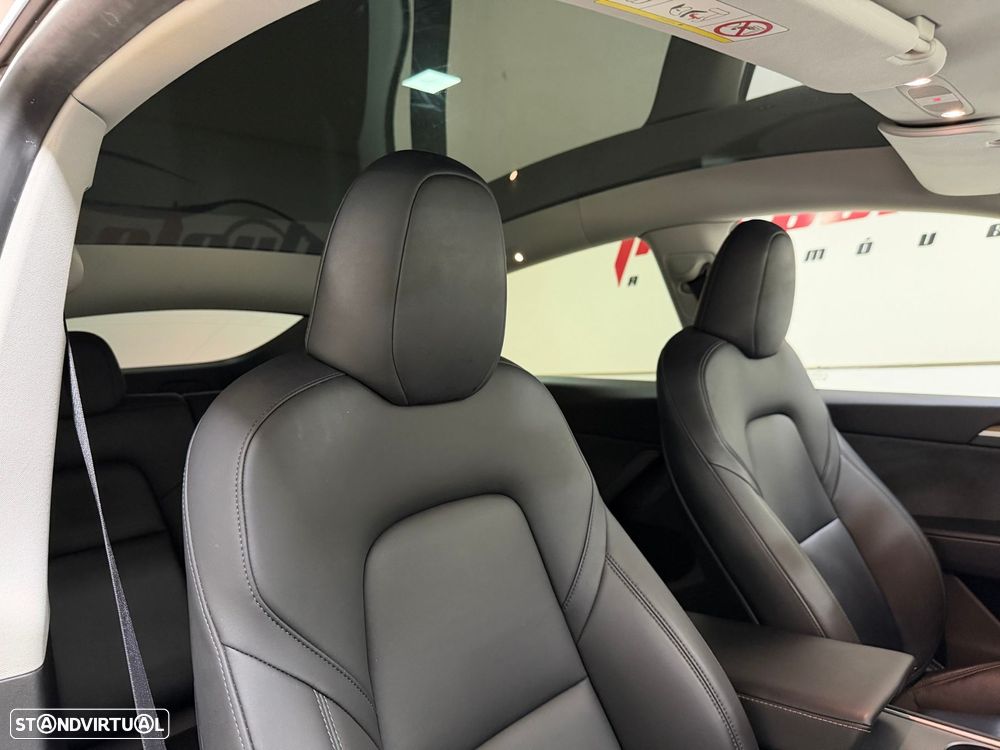 Tesla Model Y Long Range Tração Integral - 43