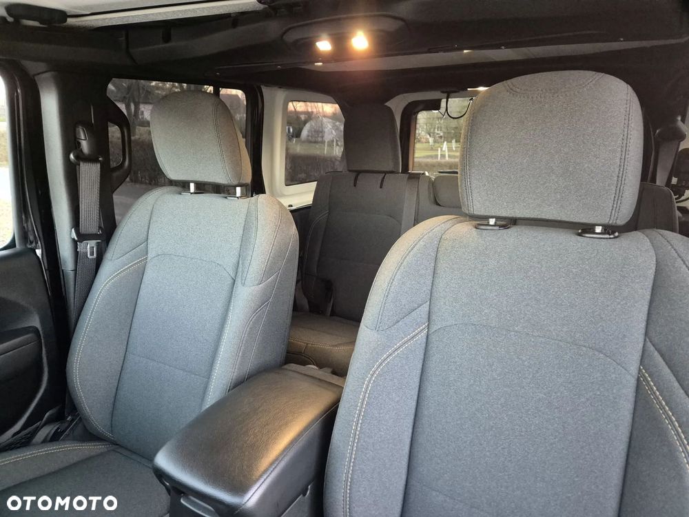 Jeep Wrangler 2.0 T-GDI AWD Automatik Sport - 11