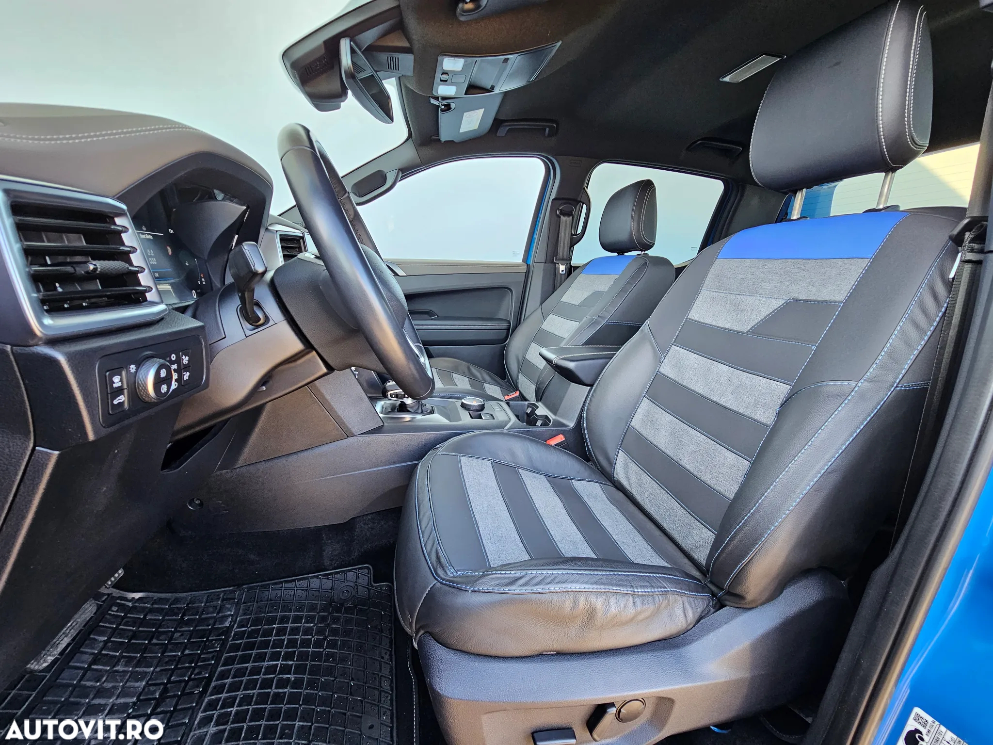 Volkswagen Amarok 3.0 TDI 241 CP 4M 10AT Aventura - 11