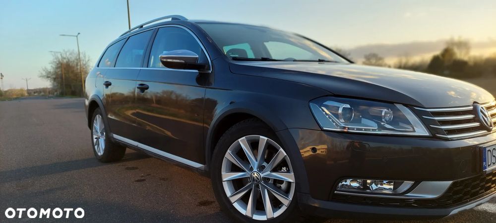 Volkswagen Passat 2.0 TSI Highline DSG - 8