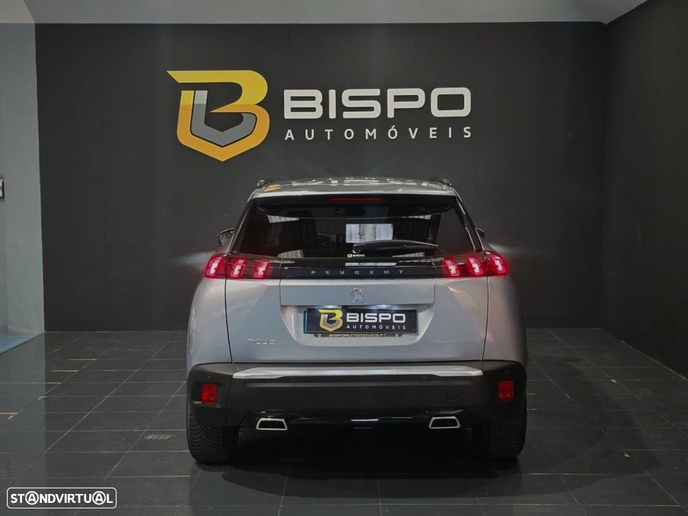 Peugeot 2008 PureTech 130 EAT8 GT — fotografia 6