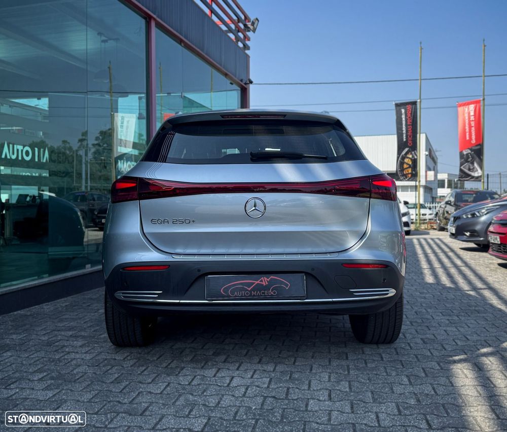 Mercedes-Benz EQA 250+ Electric Art - 5