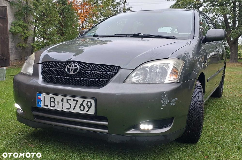 Toyota Corolla - 1