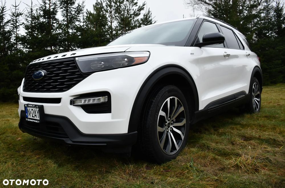 Ford Explorer - 3