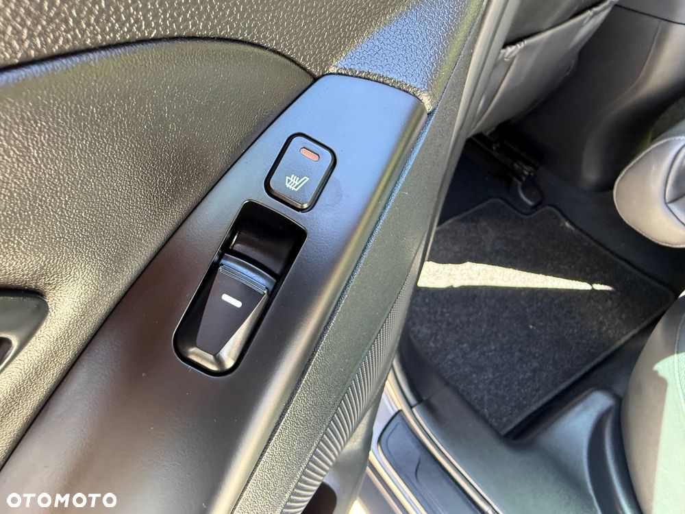 Hyundai ix35 1.6 GDI Premium 2WD - 38